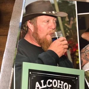 Meet your Posher, Dan jen